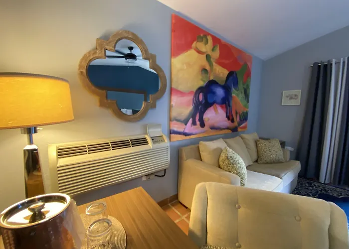 Blue Horizon Boutique Resort (Adults Only)